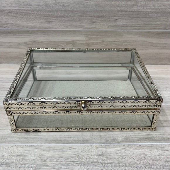 Pottery Barn Silver Filigree Glass Jewelry Box Linen Lined Display Case